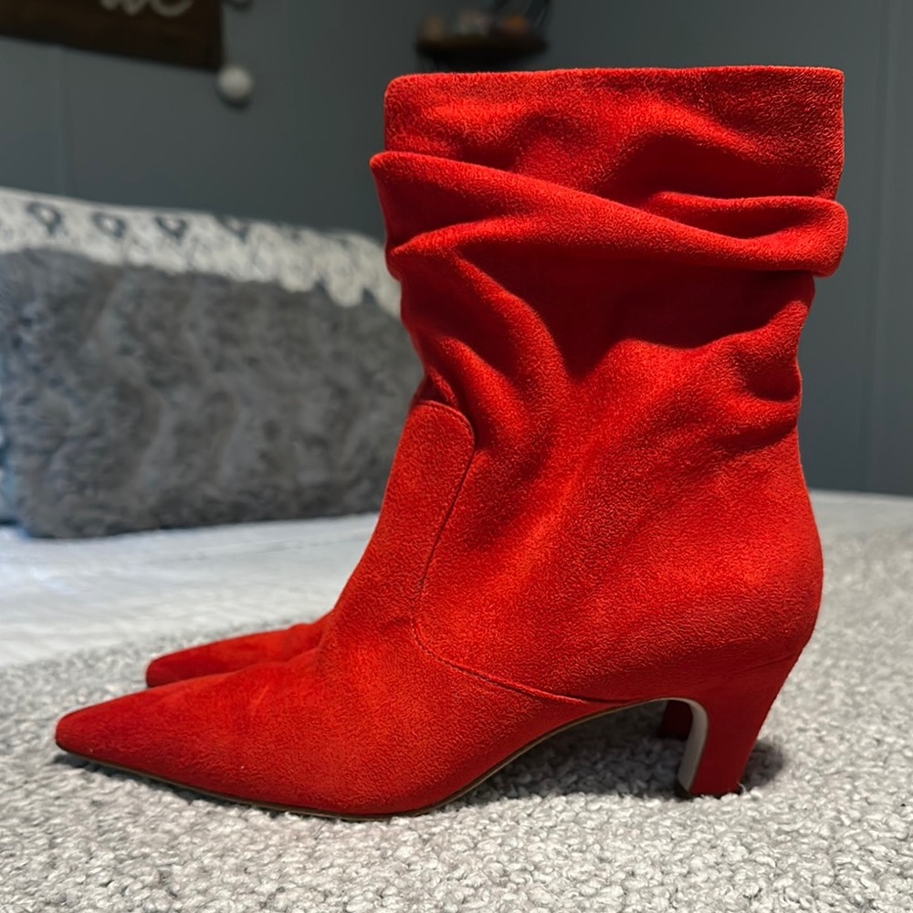 Red Suede Women's Ankle Boots Size 6
